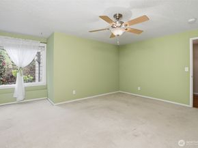 11901 93rd Avenue NE B108, Kirkland WA 98034