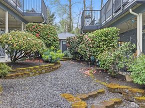 11901 93rd Avenue NE B108, Kirkland WA 98034