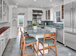 371 Prospect Street, Seattle WA 98109