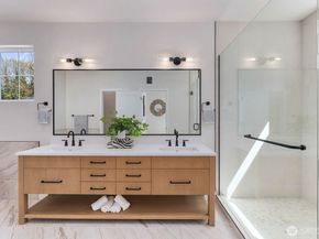 9434 Olson Place SW, Seattle WA 98106