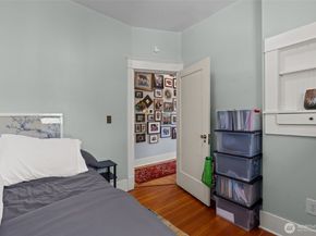 1609 N 50th Street, Seattle WA 98103