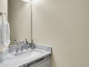 13020 102nd Lane NE 5, Kirkland WA 98034