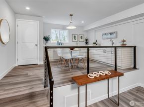 1120 156th Avenue SE, Bellevue WA 98007
