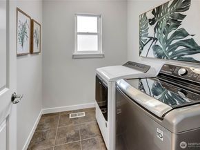 1120 156th Avenue SE, Bellevue WA 98007