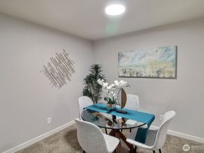 975 Aberdeen Avenue NE L202, Renton WA 98056