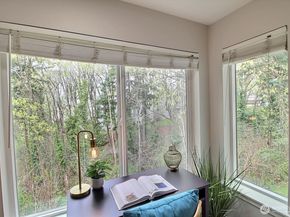 975 Aberdeen Avenue NE L202, Renton WA 98056