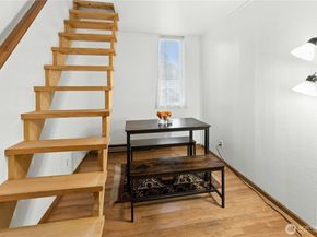 6440 139th Place NE 12, Redmond WA 98052
