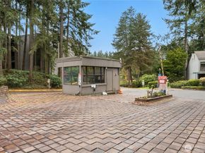 6440 139th Place NE 12, Redmond WA 98052