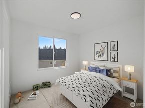 19505 Damson Road B2, Lynnwood WA 98036