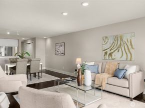 145 105th Avenue SE 25, Bellevue WA 98004