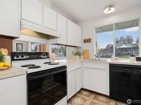 16220 SE 132nd Street, Renton WA 98059