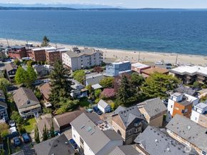 2443 55th Avenue SW 2A, Seattle WA 98116