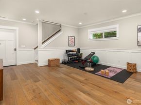 7835 Ledgestone Loop NE, Bainbridge Island WA 98110