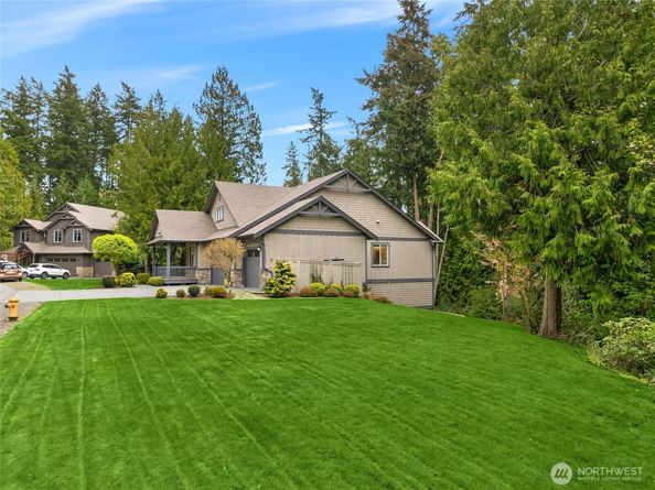 7835 Ledgestone Loop NE, Bainbridge Island WA 98110