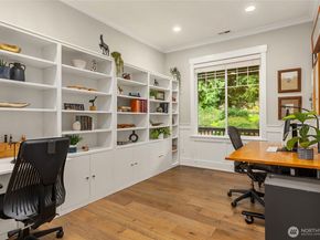 7835 Ledgestone Loop NE, Bainbridge Island WA 98110