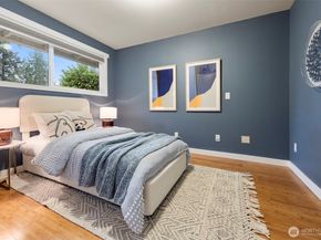 16127 SE 5th Street, Bellevue WA 98008