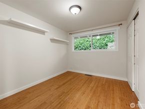 16127 SE 5th Street, Bellevue WA 98008