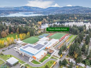 16127 SE 5th Street, Bellevue WA 98008