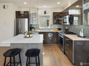 2613 NW 65th Street, Seattle WA 98117