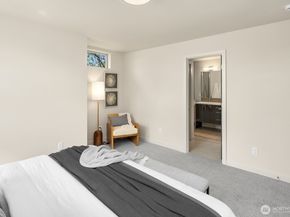 2613 NW 65th Street, Seattle WA 98117
