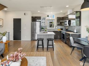 2613 NW 65th Street, Seattle WA 98117