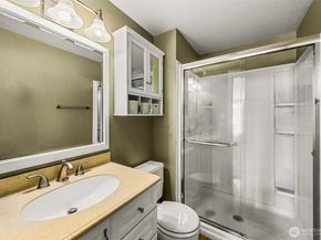 1965 12th Avenue W 401, Seattle WA 98119
