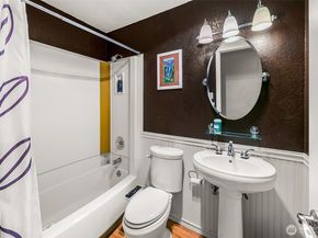 1965 12th Avenue W 401, Seattle WA 98119