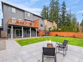 1644 211th Avenue SE, Sammamish WA 98075