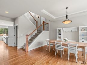 1644 211th Avenue SE, Sammamish WA 98075
