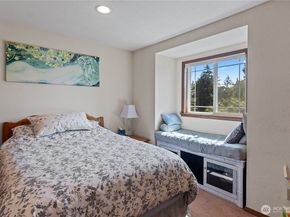 932 Pike Place NE, Auburn WA 98002