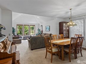 932 Pike Place NE, Auburn WA 98002