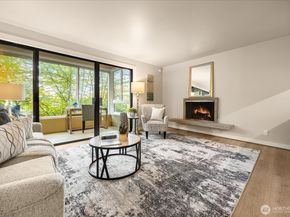 5101 NE 55th Street 103, Seattle WA 98105