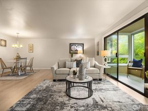 5101 NE 55th Street 103, Seattle WA 98105