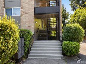 5101 NE 55th Street 103, Seattle WA 98105