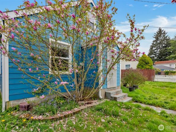 2916 Robin Avenue, Bremerton WA 98310