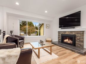 104 219th Place SE, Bothell WA 98021