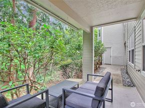 4231 220th Place SE 1101, Issaquah WA 98029