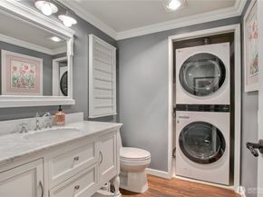 4231 220th Place SE 1101, Issaquah WA 98029