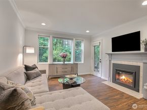 4231 220th Place SE 1101, Issaquah WA 98029