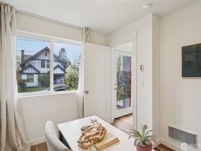 1310 Yakima Avenue S, Seattle WA 98144