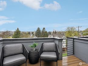1310 Yakima Avenue S, Seattle WA 98144