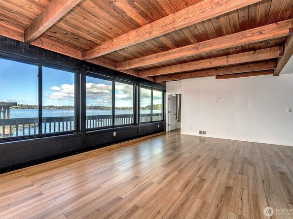 108 E Lake Stevens Road, Lake Stevens WA 98258