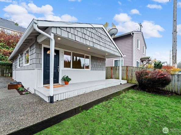 7552 21st Avenue SW, Seattle WA 98106