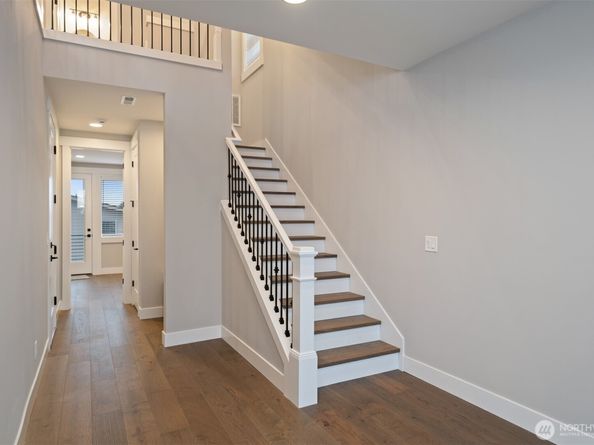 7574 S 130th Place, Seattle WA 98178