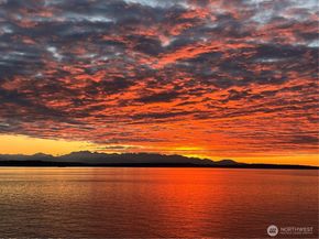1388 Alki Avenue SW 402, Seattle WA 98116