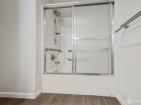 715 Harrington Place SE 2140, Renton WA 98058