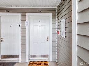 715 Harrington Place SE 2140, Renton WA 98058