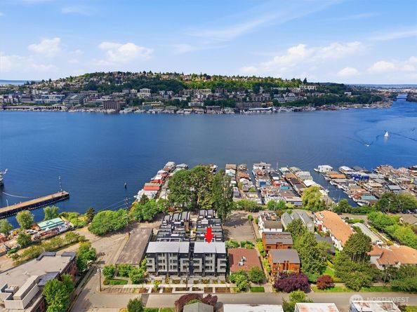 2017 Minor Avenue E, Seattle WA 98102