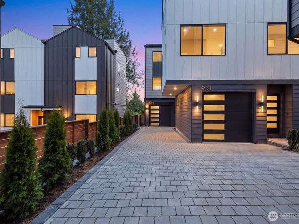 933 N 87th Street, Seattle WA 98103