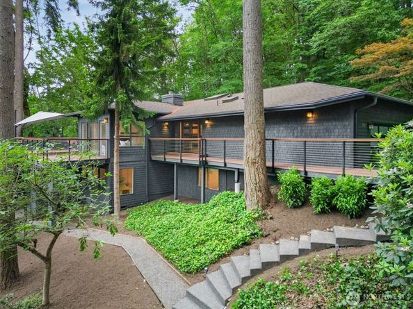 14317 SE 49th Street, Bellevue WA 98006